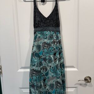 Athleta Pack Everywhere Teal and Gray Paisley Summer Dress